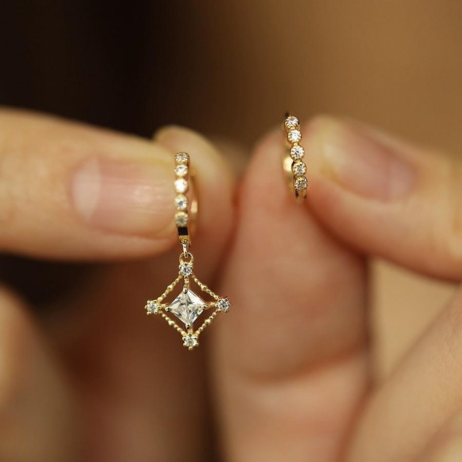 18K Gold-Plated S925 Sterling Silver Asymmetrical Geometric Star Earrings 18K Gold Ear Buckle Single