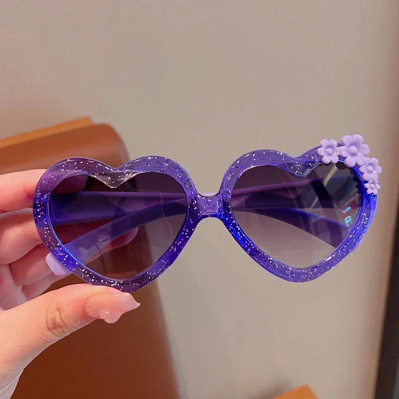Girls Boys Love Heart Sunglasses Outdoor Sun Protection Children Lovely Flower Vintage Sun Glasses Classic Kids Eyewear Uv400