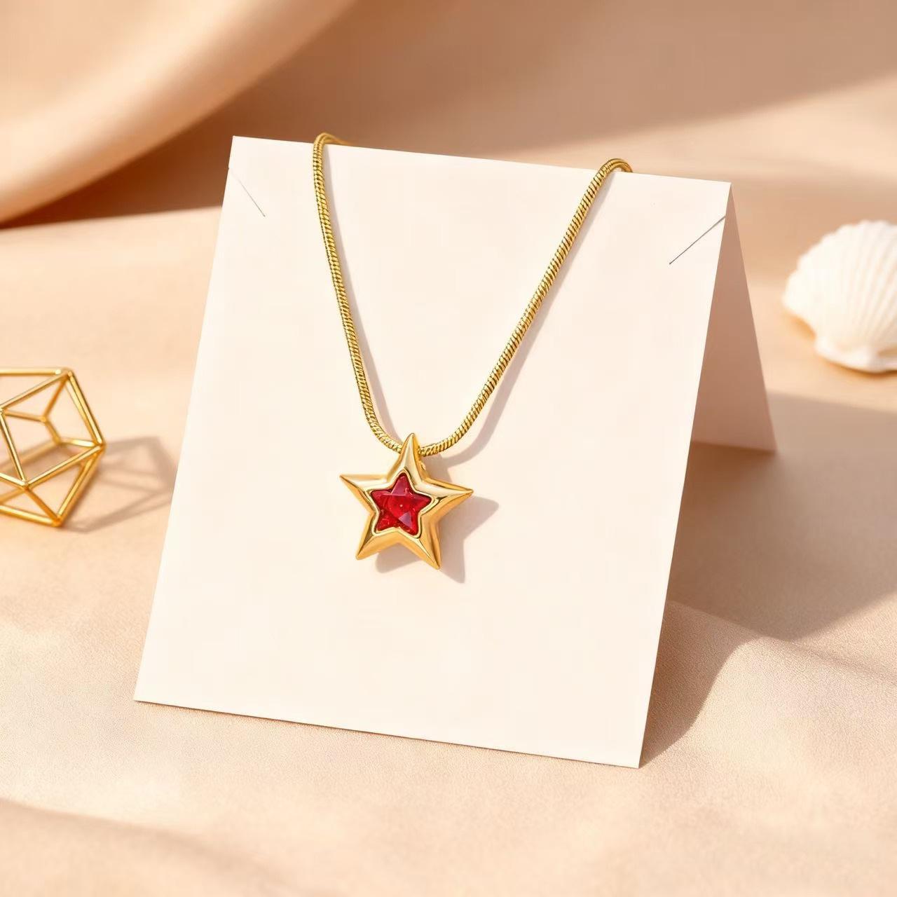 

1pc Stylish Five-pointed Star Stainless Steel Necklace for Women Exquisite Inlaid with Zircon Collarbone Chain червоний