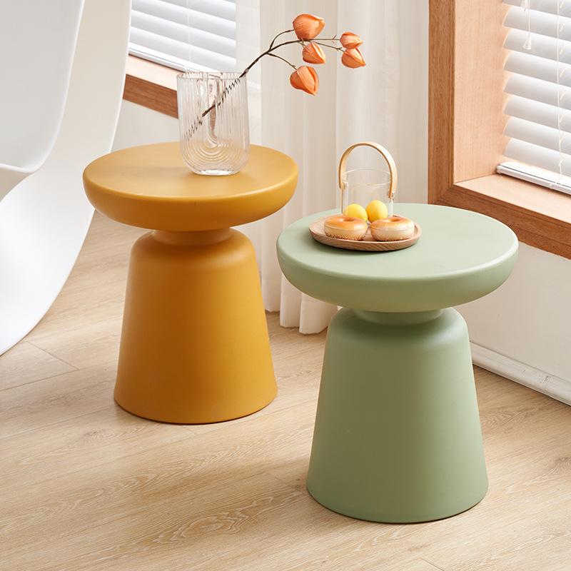 Household Plastic Circular Coffee Table Living Room Small-sized Side Table Balcony Modern and Minimalist Coffee Table