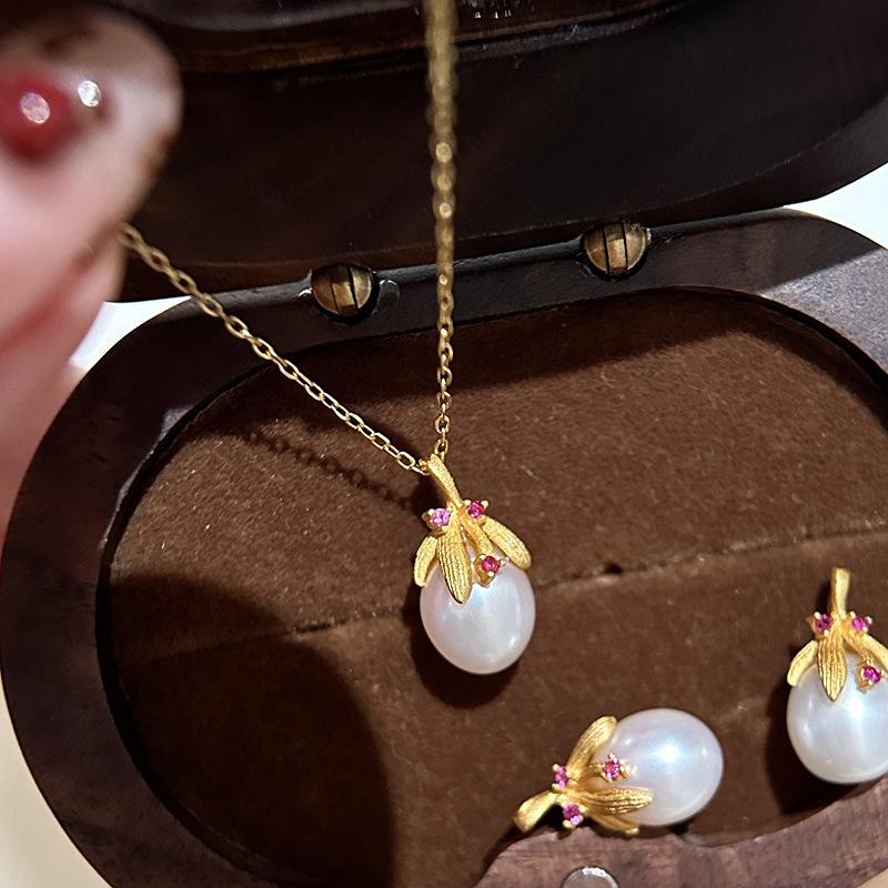 Exquisite Kleine Tomatenperlen-Halsketten Leichter Luxus Mode-Stil Anhänger für Damen Einfach Party Hochzeit Fein