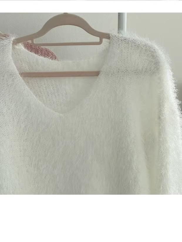 V-neck Solid Color Women's Knit Pullover - Imitation Mink Velvet, Loose Fit for Autumn & Winter