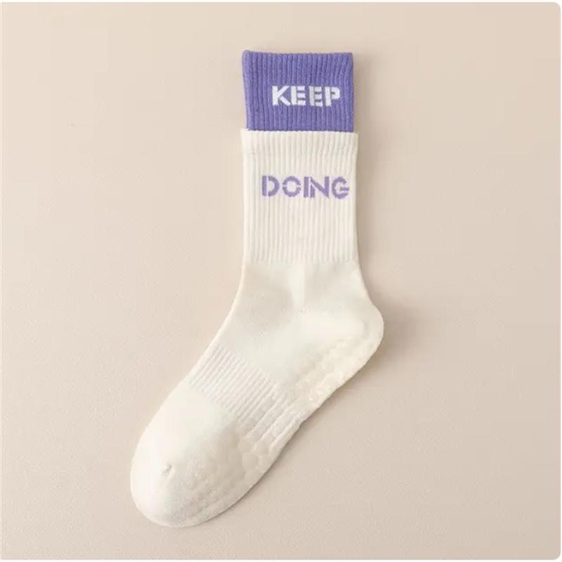 

Носки для йоги, повседневные полосатые хлопковые дышащие носки для пилатеса, силиконовые нескользящие спортивные носки для фитнеса, тренажерного зала, танцев и танцев белый