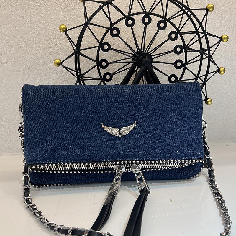 ZV Women's Classic Wing Rivet Shoulder Bag - Trendy, Versatile Small Square Chain Bag
