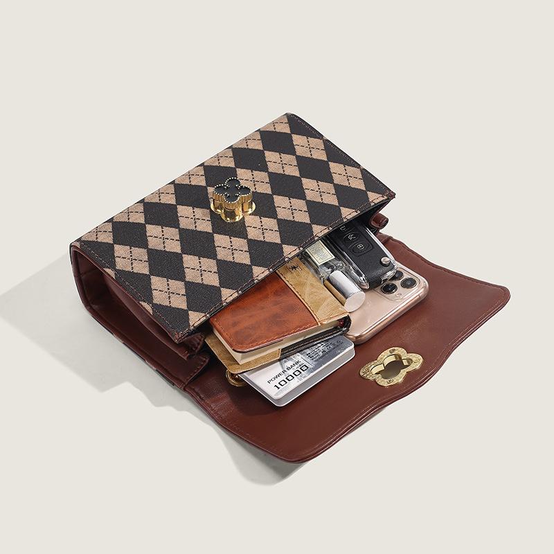 Модный бренд Гонконга — фото 5