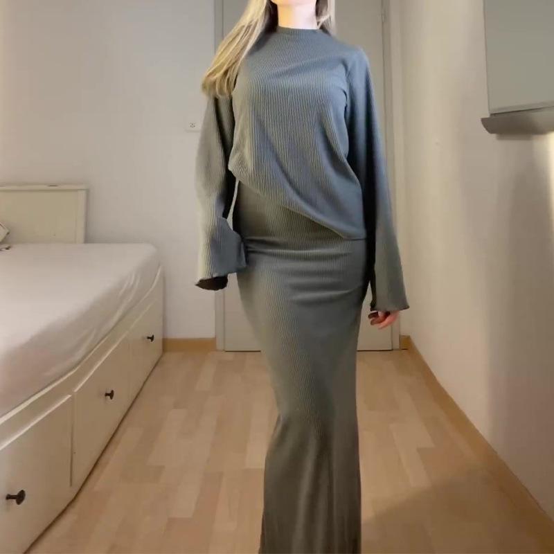 2024 Autumn European & American Solid Color Slim-Fit Knitted Dress Set