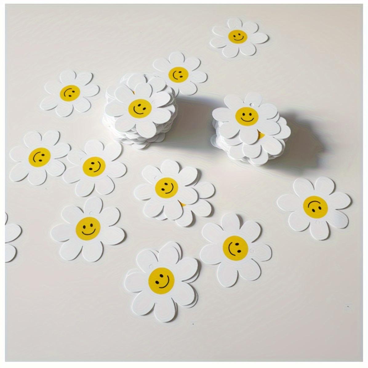 

100pcs Smiling Face Flower Tag For Gift Bag Decor, Small Blessing Greeting Card Decor Tag, Gift Box Decoration,Thanksgiving 5 CM