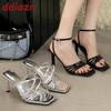 Scarpe con tacco – Scarpe con tacco