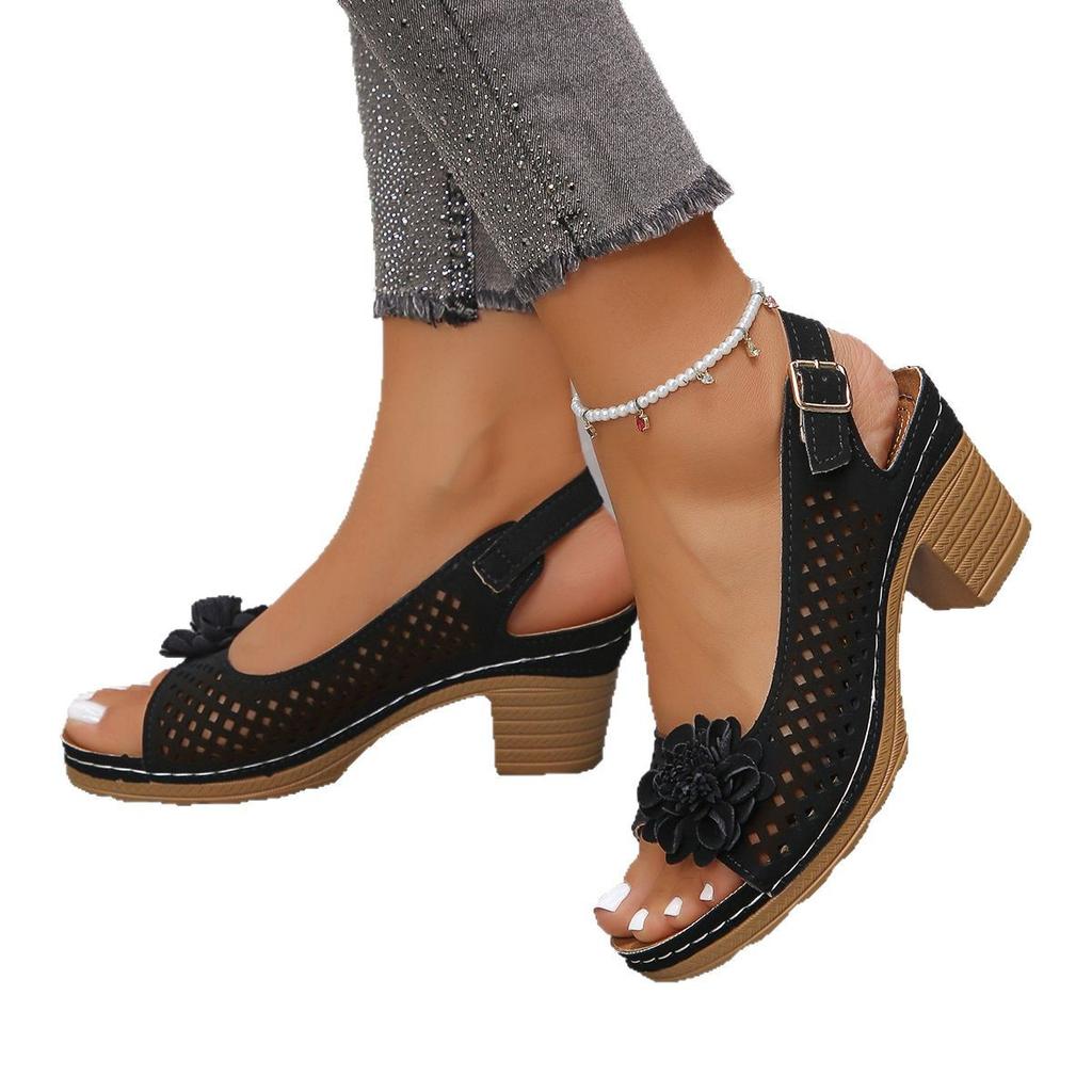 Large size flower high-heeled sandals women's summer new fashion thick heel buckle women's sandals