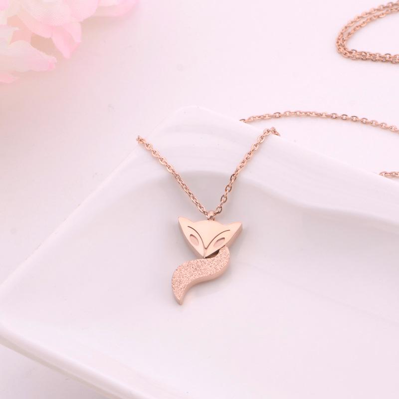 

Матовое колье-ключица «Маленькая лисичка» из розового золота - Европейский и американский стиль, Не выцветающая бижутерия из титановой стали розового золота