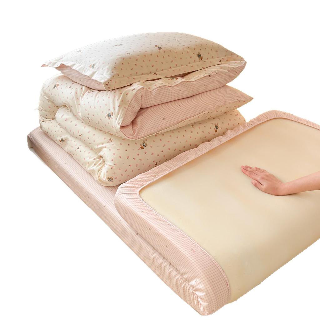 2026 New Cotton Printed Dormitory Bedding: Three- or Four-Piece Set for Single Bunk Beds