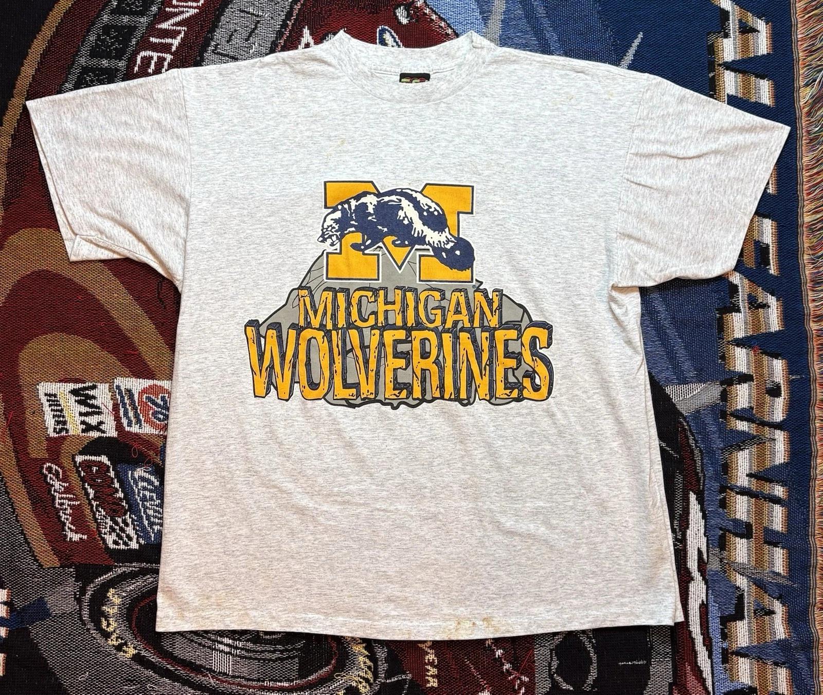 Vintage Michigan Wolverines Shirt Men’s XL TSI 90s Single Stitch Distress 2XL