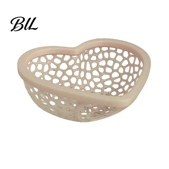 Ornamental Shrimp Habitat Floating Betta Hammock Heart Shape Aquarium Hideout Feeding Ring Hideaway Cave Bed Resting Spot for Nano Tanks Corydoras
