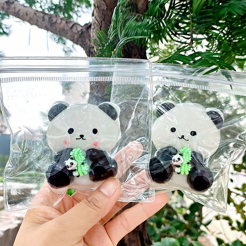 

Милые Мягкие Панды, Обнимающие Бамбук, Игрушки, Растягивающиеся, Снимающие Стресс, Декомпрессионная Игрушка, Забавный Подарок, Медленно Восстанавливающая Форму Игрушка-Панда для Сжимания