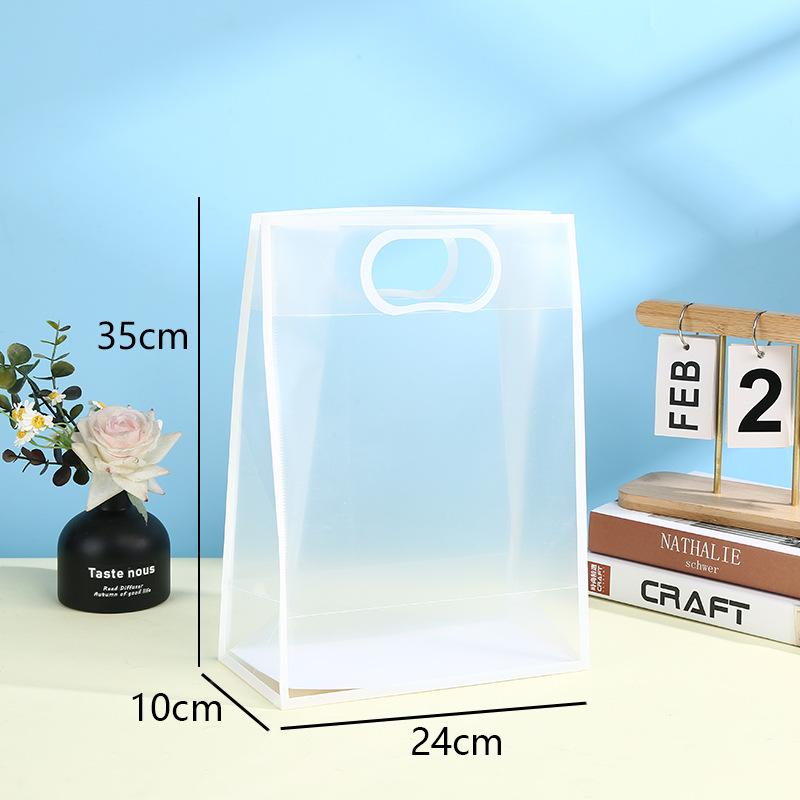 Transparent Plastic Gift Bag with Handle Reusable PP Material Packaging Bag Suitable for Weddings Valentine's Day Birthday Parties Business Occasions