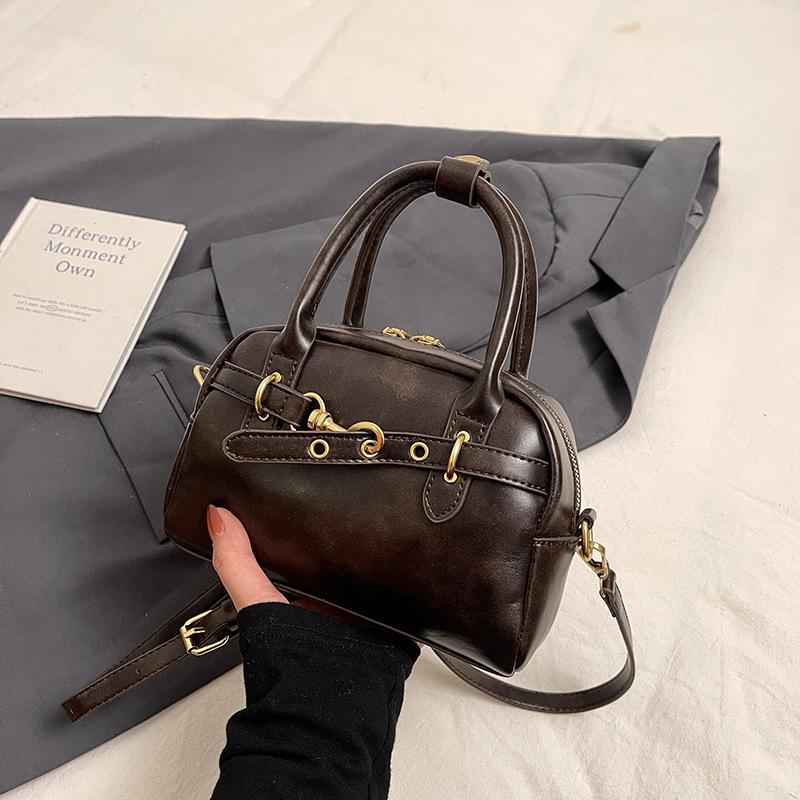 Popular American Retro Casual Portable Boston Bag Fashionable Simplicity High Sense Niche Messenger Bag Women