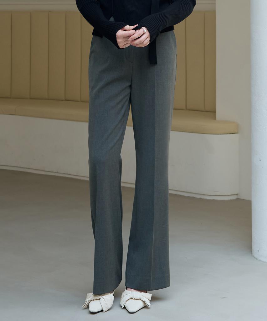 Deuloupisumeon Comfy Wool Slim Bootcut Slacks [Black]
