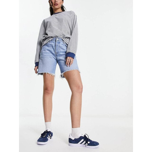 

Levi s 501 90S shorts in light wash blue
