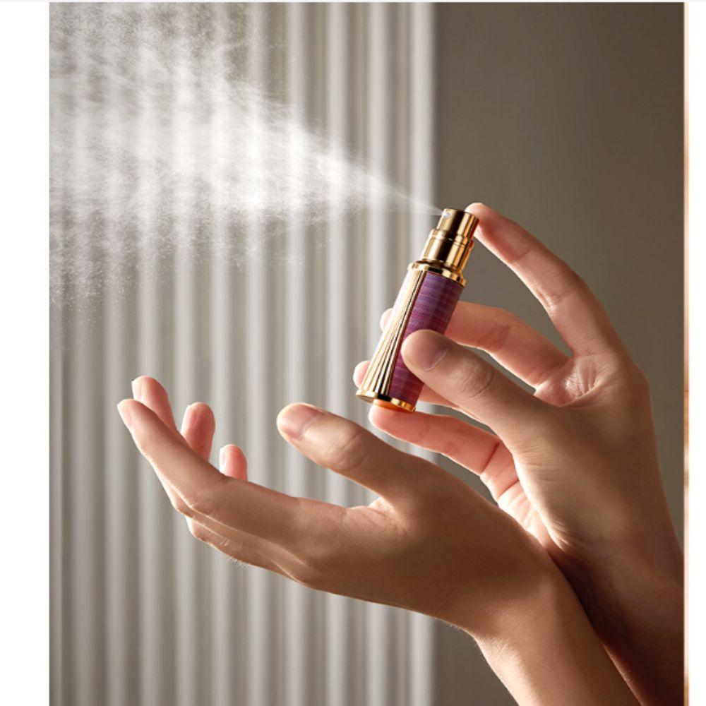 Samopompująca Skórzana Butelka z Rozpylaczem Wielokrotnego Użytku Drobna Mgiełka Butelka Napełniana od Dołu Szczelny Atomizer 5ml na Zapach