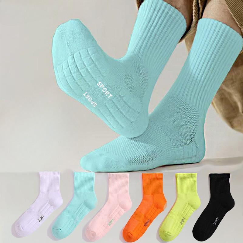 Men's Spring and Autumn Solid Color Professional Badminton Running Basketball Towel Bottom Shock Retarding Tube Socks