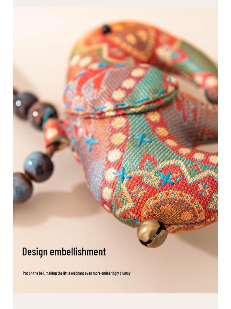 Silk Elephant Pendant Necklace – High-End Chinese Ethnic Design