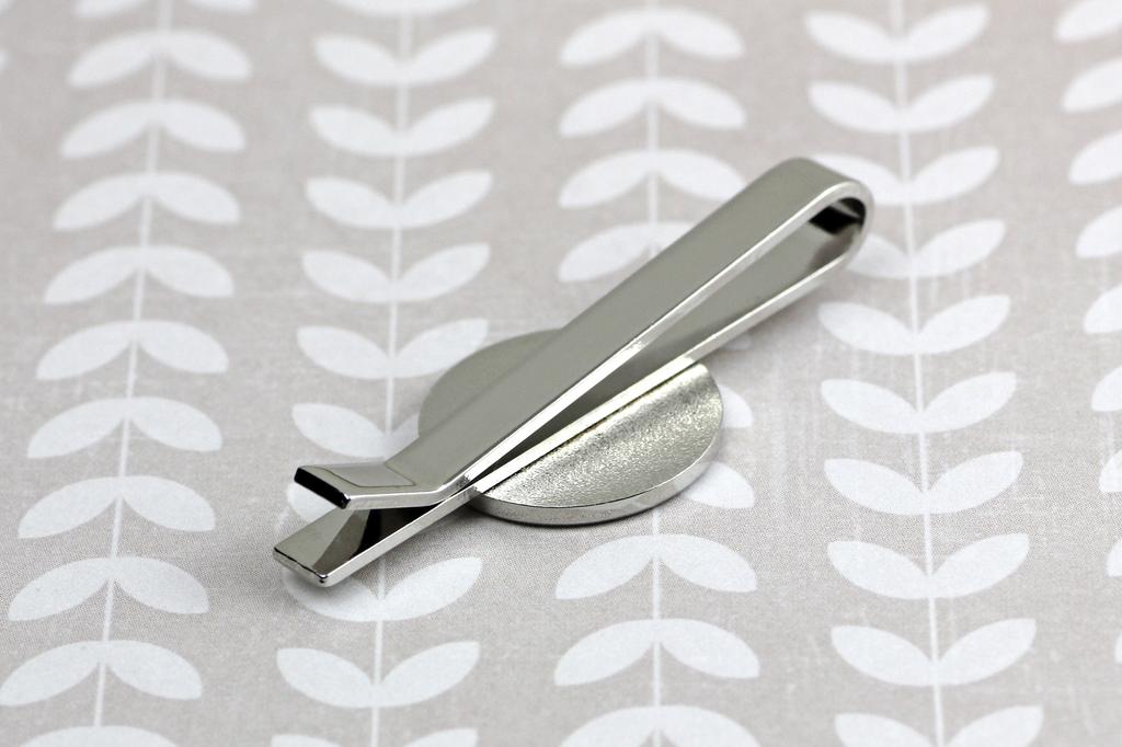 Kerry Blue Terrier, Irish Blue Terrier - tie clip with a dog, personalized tie clip, a unique gift for a man from the Art-Dog brand