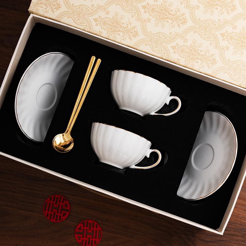 Gothic artistic sense, Nordic style, high value, light retro coffee cups and saucers, ceramic coffee cups with spoons, gifts
