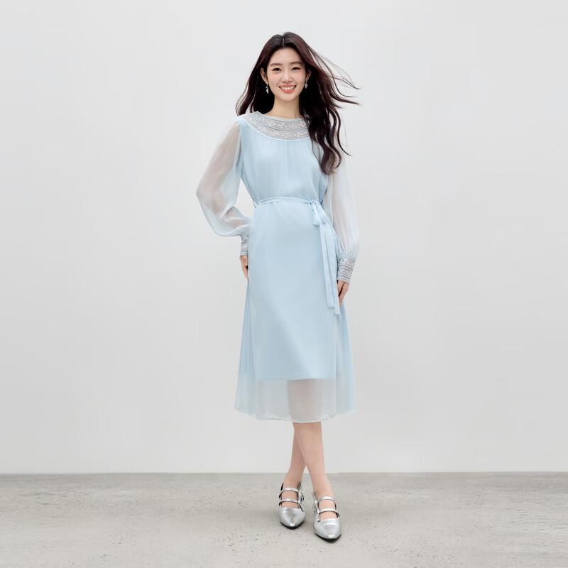 French Lace Waist-Cinched Temperament Dress