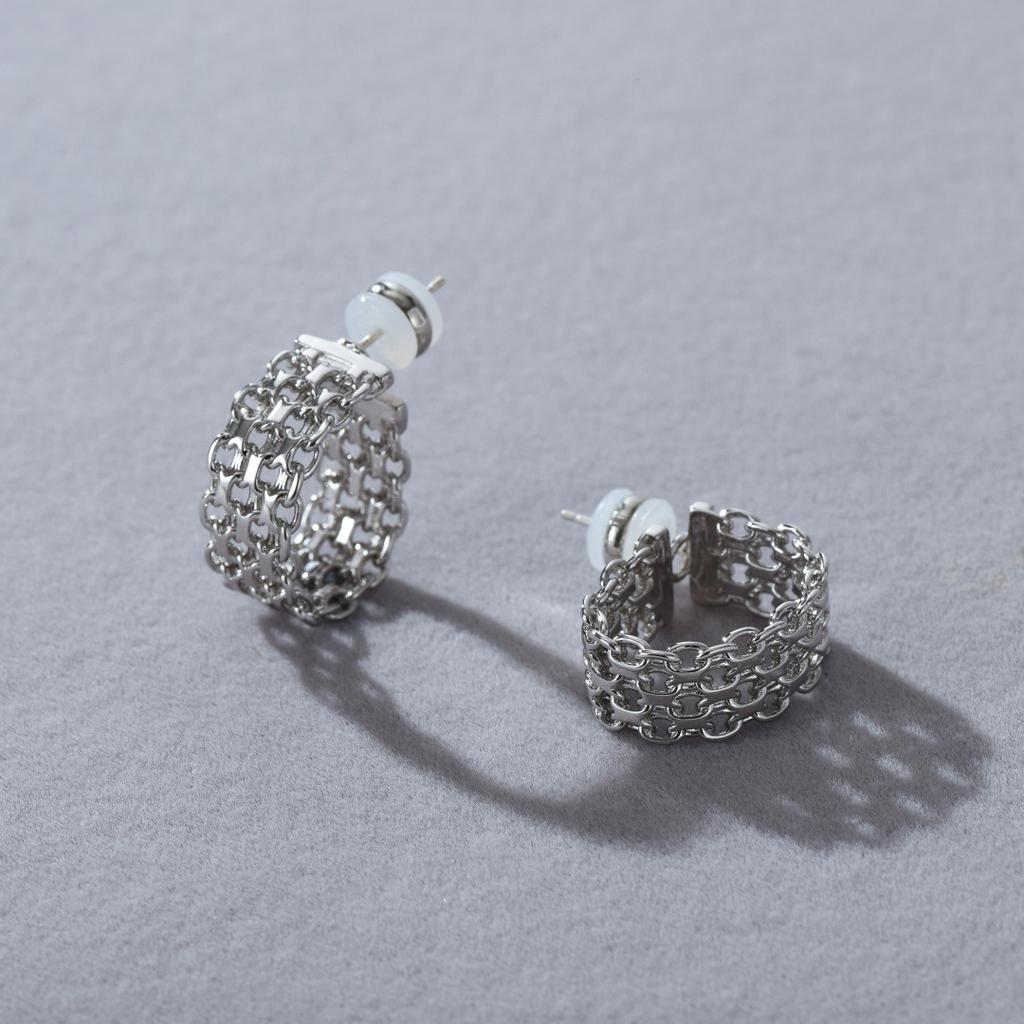 Simple Trend Light Luxury Personalized Chain Shape Earrings S925 Silver Needle Stud Earrings Temperament Versatile Daily Earrings