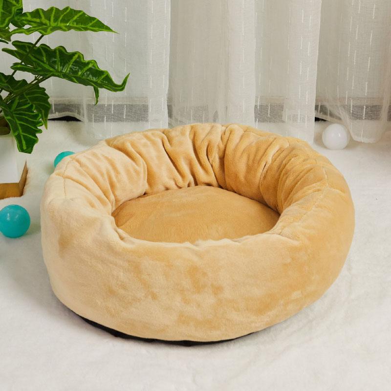 four dogs pet supply