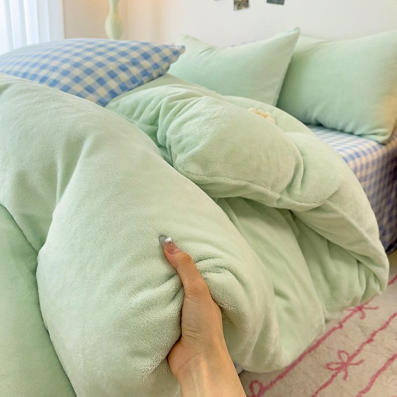 Velvet Duvet Cover Solid Color Quilt Cover Skin-friendly Bedding for Winter Comforter Cover Soft Bed Cover