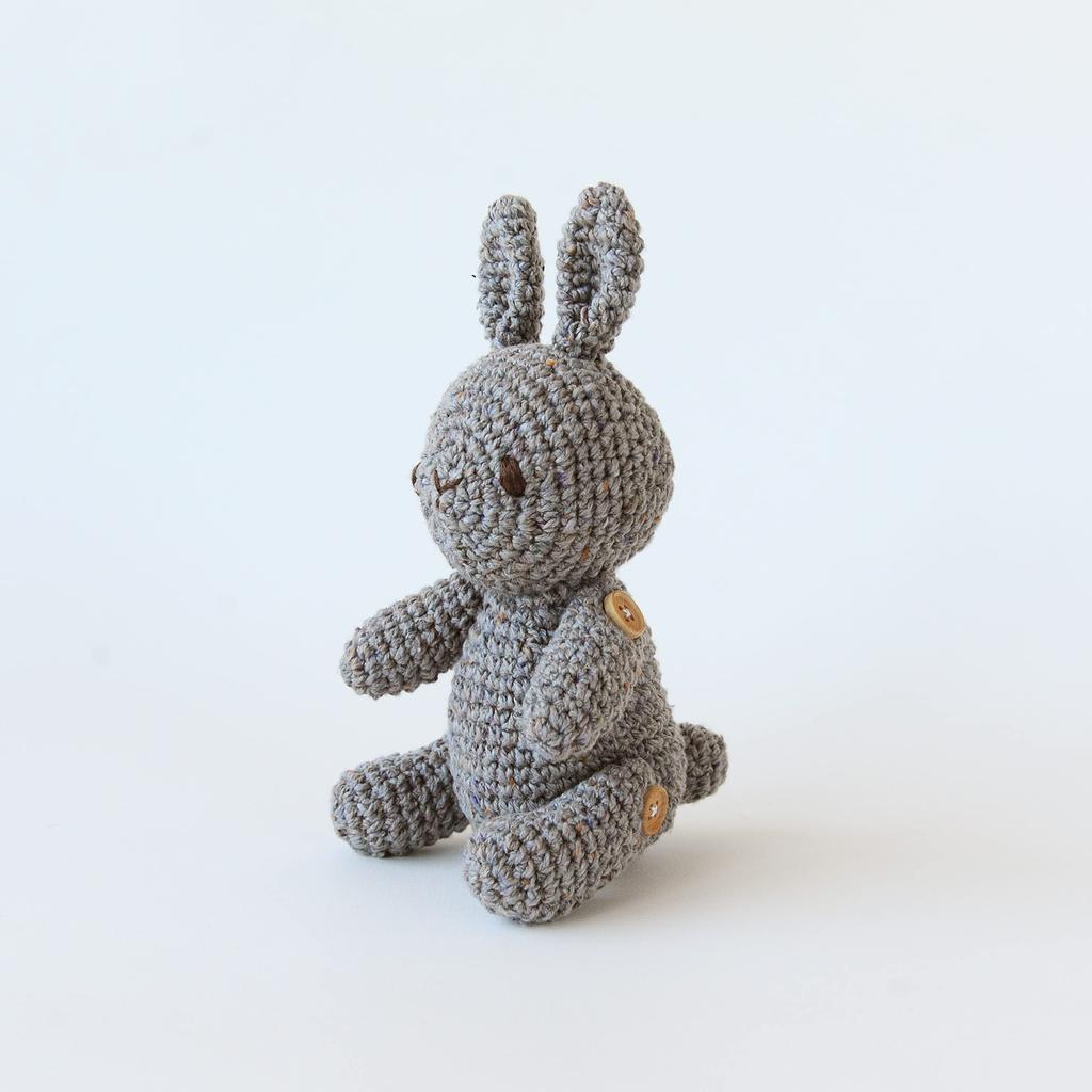 Teddy Bear-Style Crochet Rabbit Kit, Amigurumi, Made with Hamanaka Cotone Tweed (3)