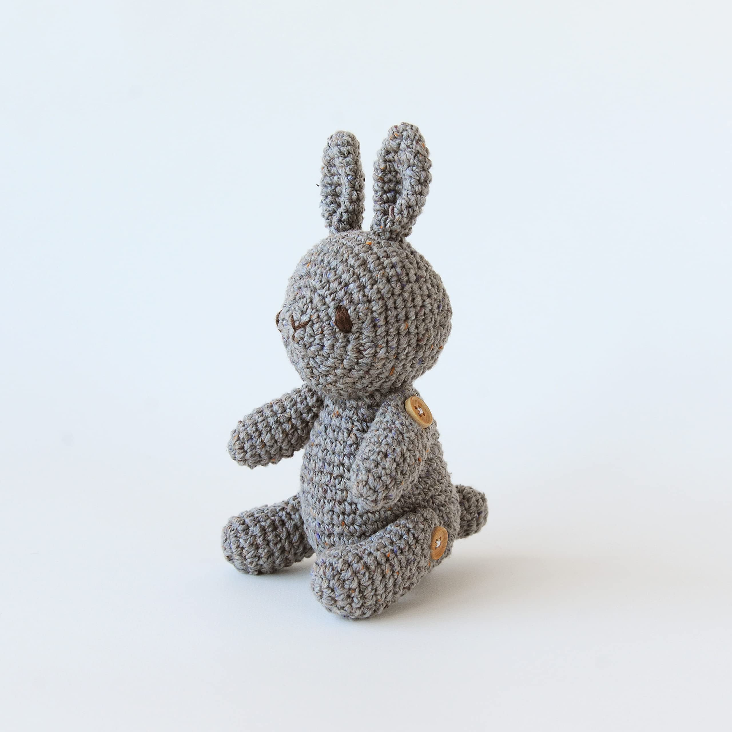 

Teddy Bear-Style Crochet Rabbit Kit, Amigurumi, Made with Hamanaka Cotone Tweed (3)