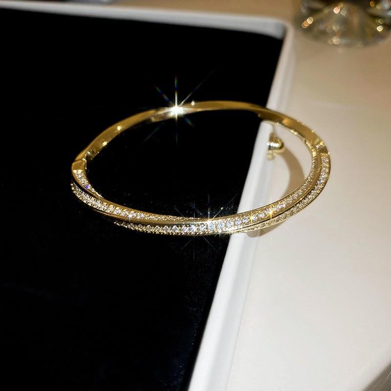 2025 Luxe Gold-Plated Diamond Letter Bangle: Versatile & Elegant Women's Jewelry