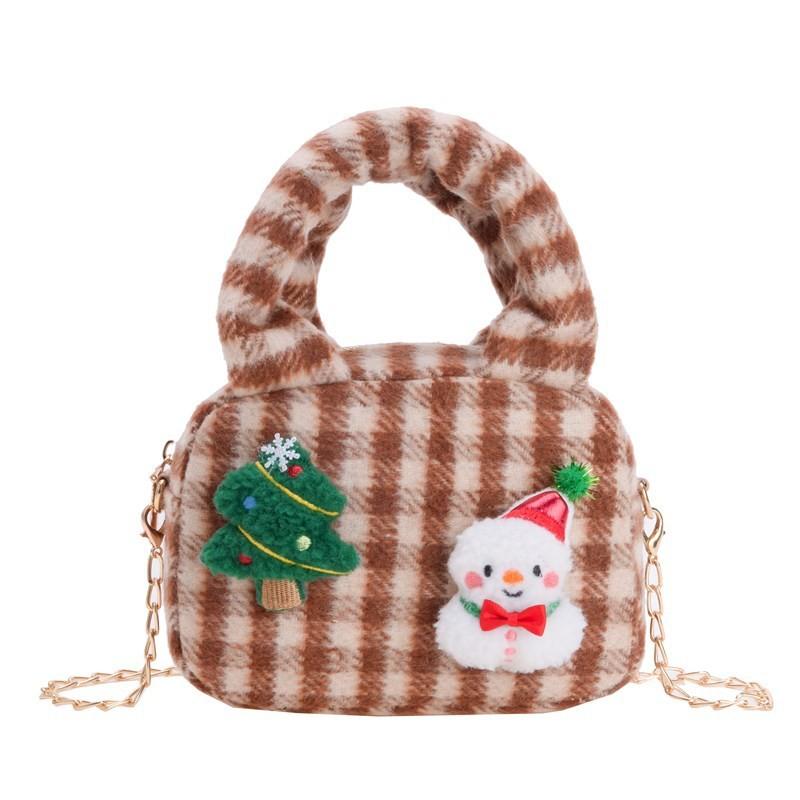 Breathable And Fun Childrens Bag With Eyecatching Christmas Tree And Chain Strap