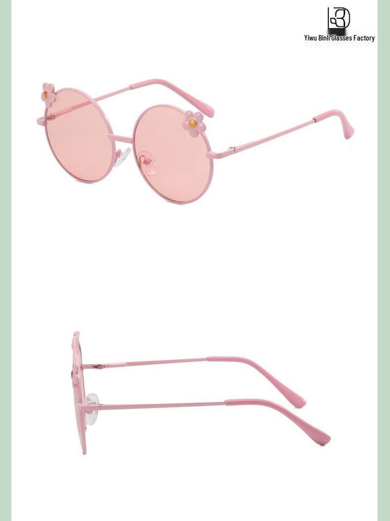 Korean Sweet Flower Style Children's Metal Sunglasses: Fashionable Beach & Photography Accessories