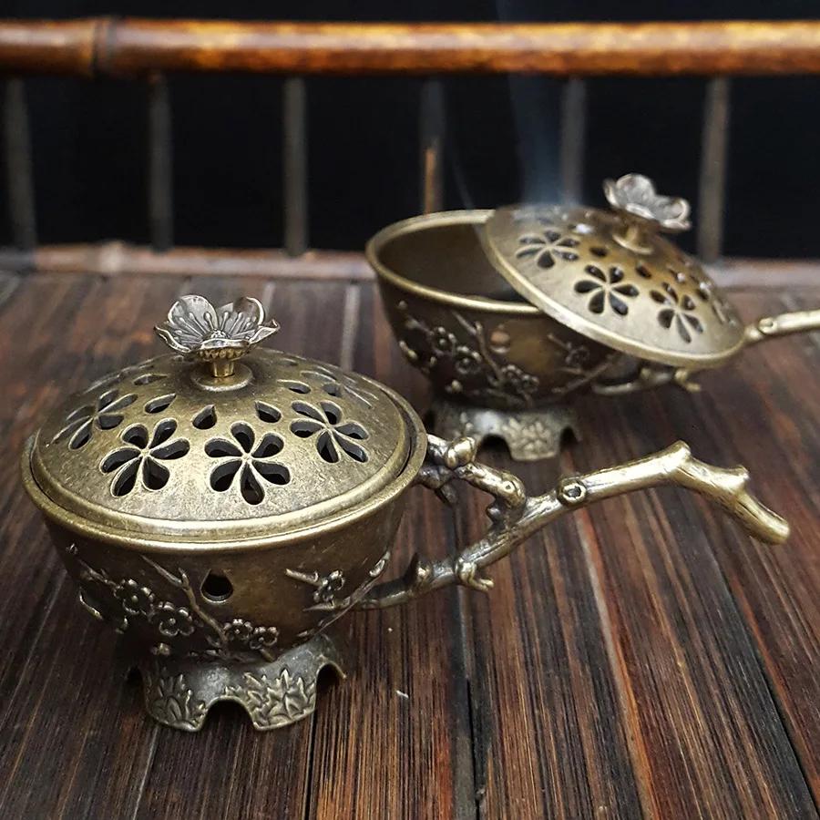 1 Stück Tragbarer Handlicher Legierungs-Pflaumenblüten- & Lotus-Räuchergefäß, Glückverheißende Wolke Duftchip-Brenner (Ohne Weihrauch)