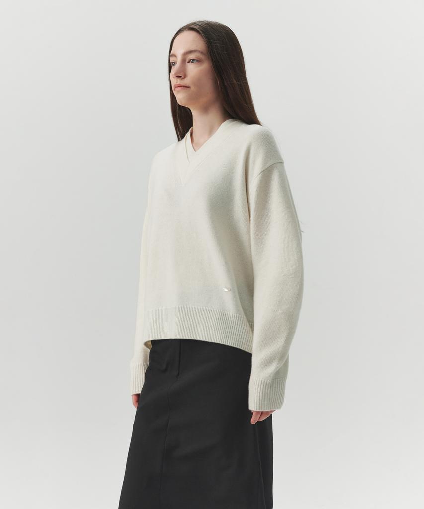 Leuba Double V-Neck Knit - Off White