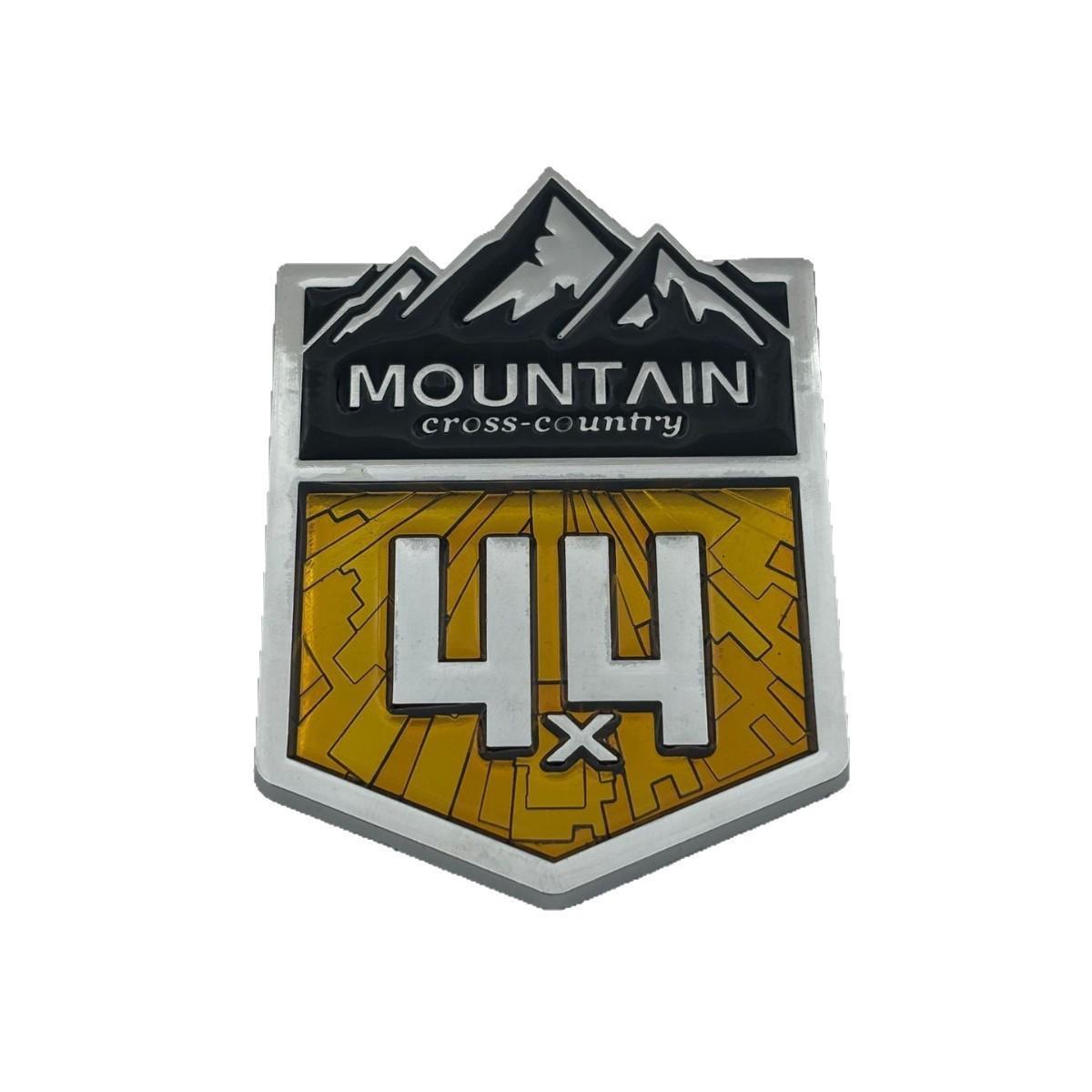 4x4 Decal for JEEP Wrangler: Off-road Snow Mountain Emblem - Four-wheel Drive Metal Car Sticker серебряный