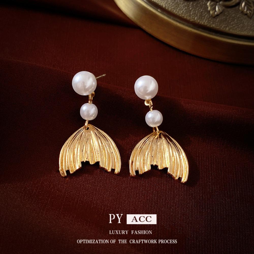 Französische Retro-Temperament-Perlenohrringe Leichter Luxus High-End Stecker Nischenatmosphäre Vielseitige Ohrringe