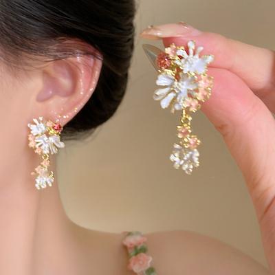 Diamond Dripping Oil Flower Fringed Earrings Niche Light Luxury High-end Earrings Fashion Versatile Earrings Women