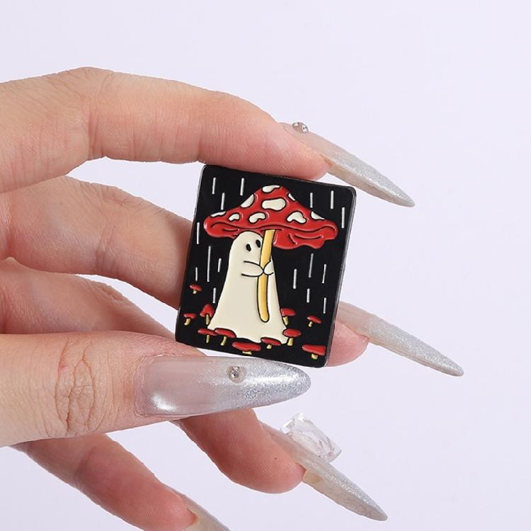 Unique Creative Mushroom Brooch Cartoon Character Hobgoblin Tale Lapel Pin for Expressing Uniqueness in Fashion