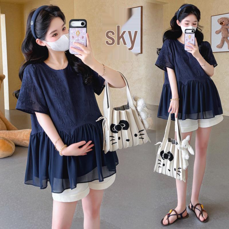 2026 New Korean Style Maternity Embroidered Chiffon Doll Shirt + Belly Support Shorts M