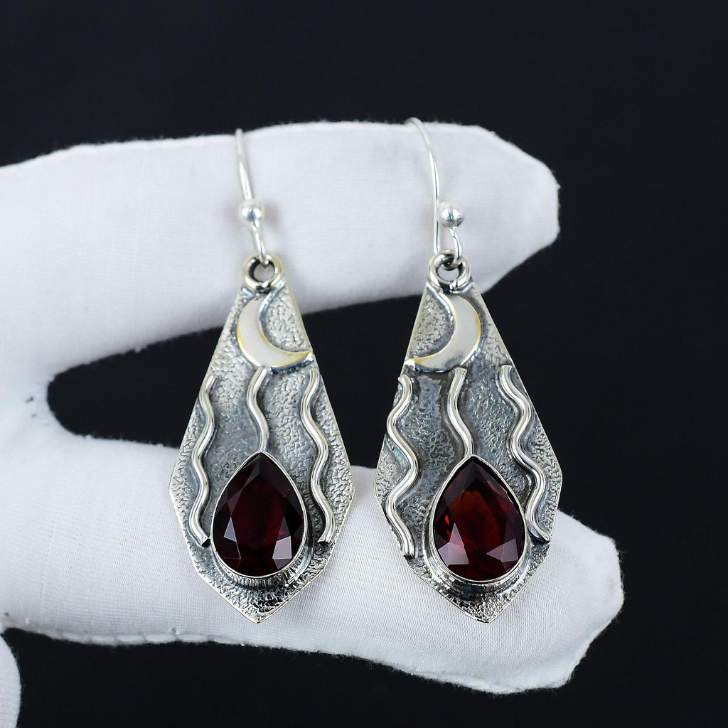 Ohrringe mit natürlichen roten Granat-Edelsteinen, 925 Sterlingsilber-Ohrring, handgefertigter Boho-Silberschmuck Hängeohrringe, Muttertagsgeschenke