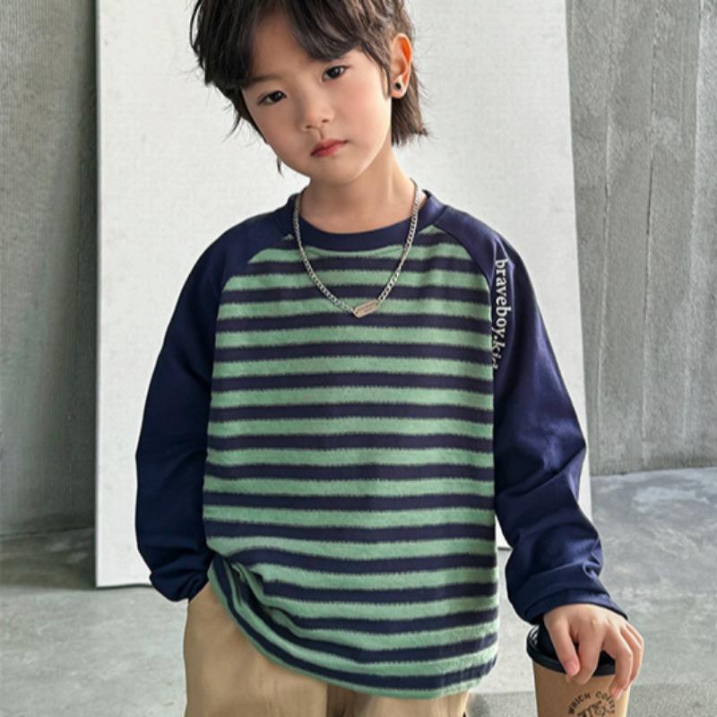 Spring and Autumn Boys New Raglan Sleeve Striped Long Sleeve T-shirt