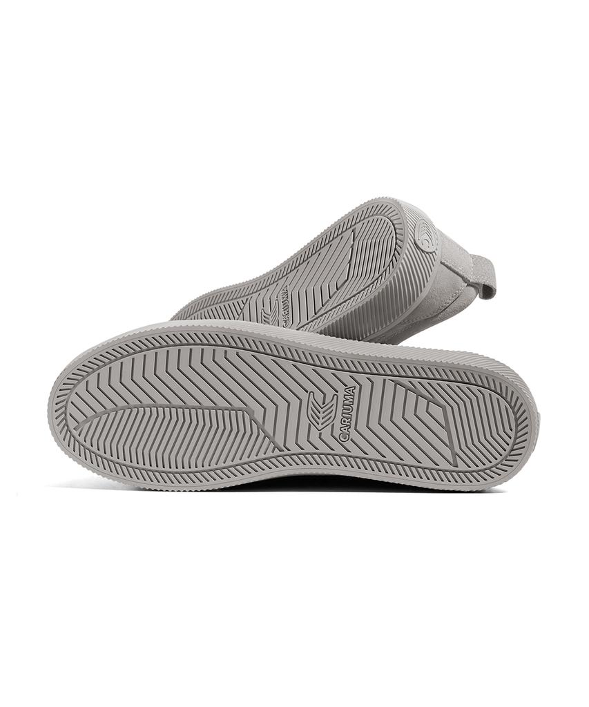 Cariuma Oka Low Suede
