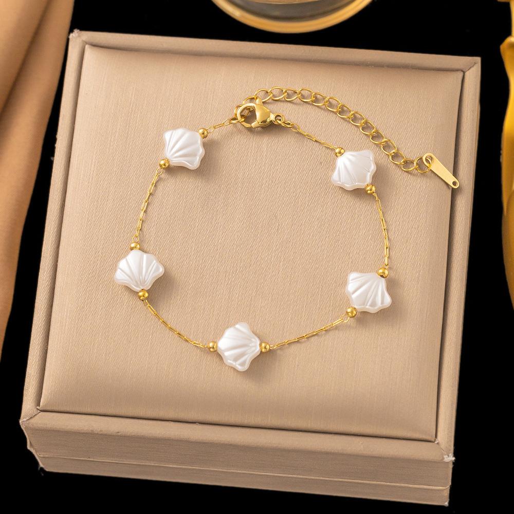 Summer New Temperament Versatile Baroque Pearl Necklace Women's Natural Stone Necklace Women's Simple and Advanced Sense