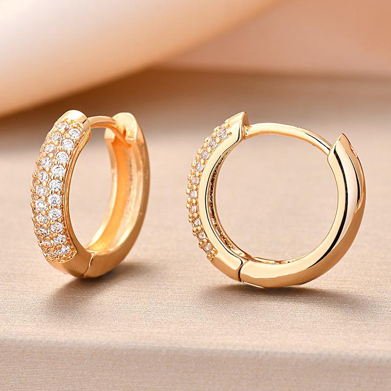 High-End French Retro Zirconia Crystal Diamond Circle Earrings