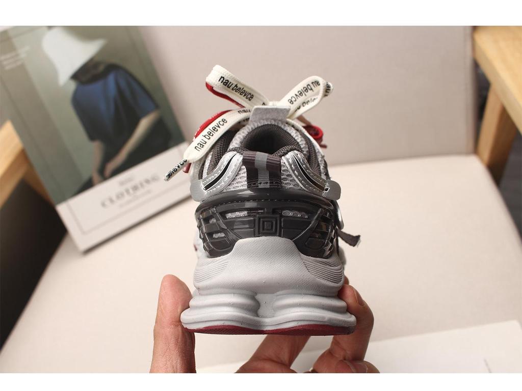 2026 Spring Kids' Trendy Sports Shoes - Breathable Mesh Sneakers for Boys & Girls