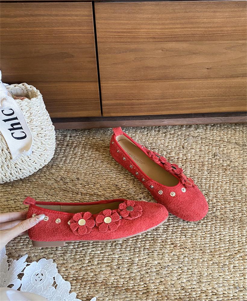 

Cowhide version~ Button flower spike ballet shoes women s leather round head flat bottom shallow mouth versatile Mary Jane single shoes 40 красный